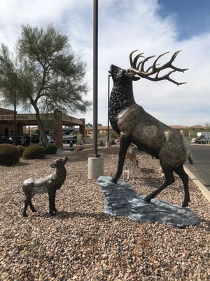 Papa Elk and Baby Elk in Natural Color Aluminum Outdoor Statues